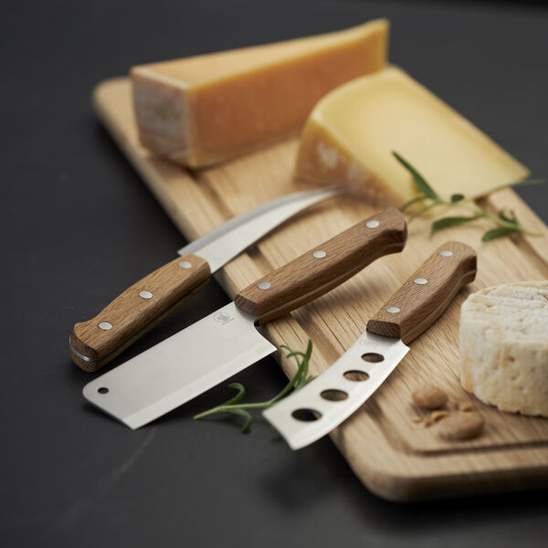 Foresta ostes&aelig;t 3 dele, Mors&oslash;